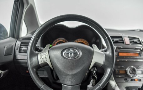 Toyota Auris II, 2007 год, 700 000 рублей, 8 фотография