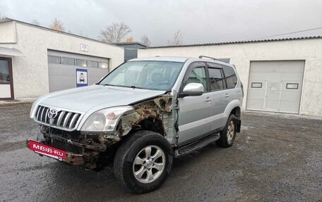 Toyota Land Cruiser Prado 120 рестайлинг, 2005 год, 1 299 999 рублей, 2 фотография