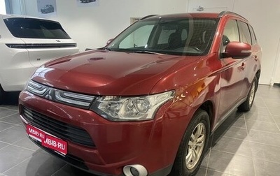 Mitsubishi Outlander III рестайлинг 3, 2013 год, 1 450 000 рублей, 1 фотография