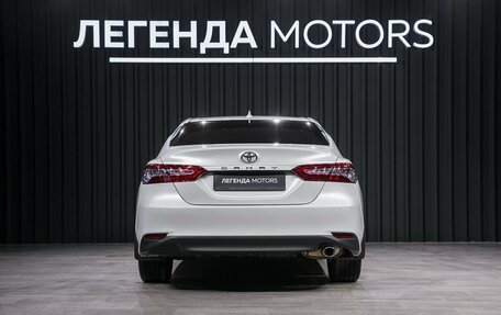 Toyota Camry, 2022 год, 3 850 000 рублей, 4 фотография