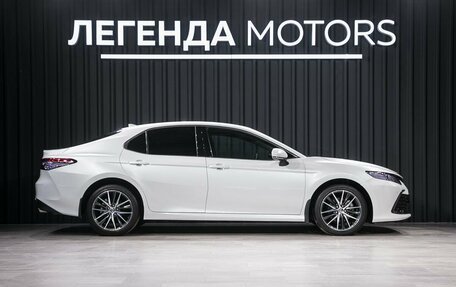 Toyota Camry, 2022 год, 3 850 000 рублей, 3 фотография