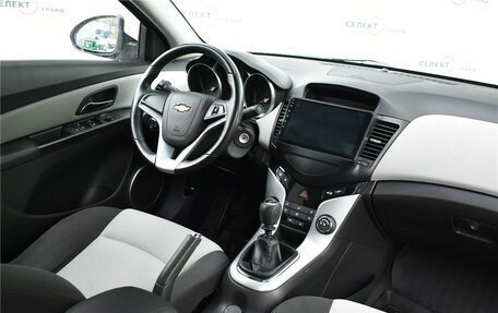 Chevrolet Cruze II, 2011 год, 849 000 рублей, 5 фотография