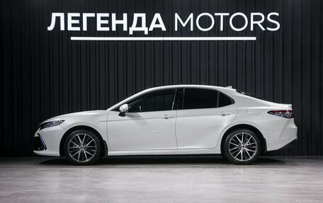 Toyota Camry, 2022 год, 3 850 000 рублей, 6 фотография