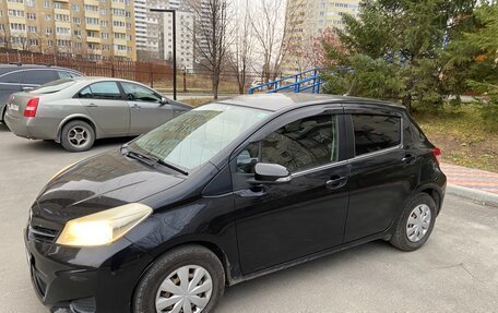 Toyota Vitz, 2011 год, 900 000 рублей, 2 фотография