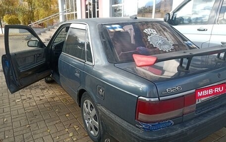 Mazda 626, 1988 год, 175 000 рублей, 2 фотография