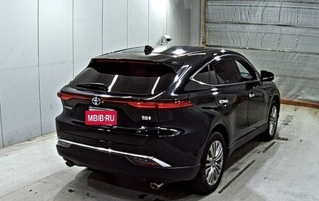 Toyota Harrier, 2021 год, 3 430 000 рублей, 2 фотография