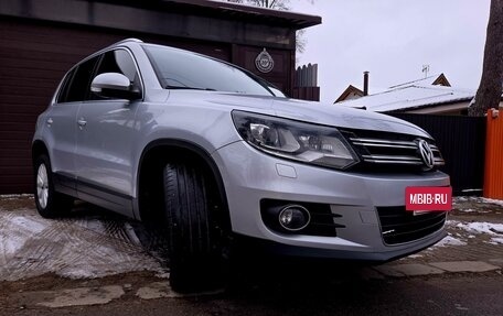 Volkswagen Tiguan I, 2014 год, 1 930 000 рублей, 3 фотография