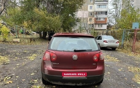 Volkswagen Golf V, 2004 год, 550 000 рублей, 3 фотография