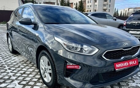 KIA cee'd III, 2019 год, 1 940 000 рублей, 4 фотография