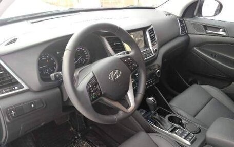 Hyundai Tucson III, 2017 год, 2 190 000 рублей, 6 фотография