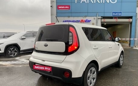 KIA Soul II рестайлинг, 2018 год, 1 697 000 рублей, 4 фотография