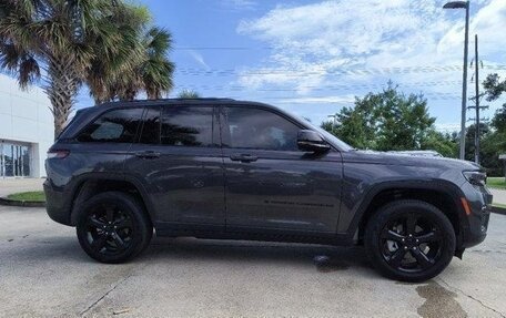 Jeep Grand Cherokee, 2023 год, 7 270 000 рублей, 2 фотография