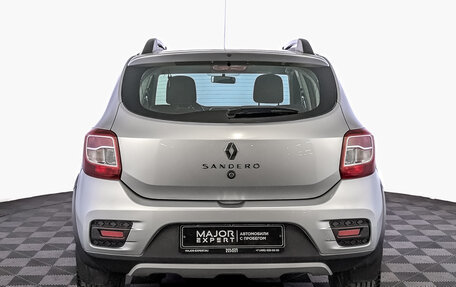 Renault Sandero II рестайлинг, 2022 год, 1 675 000 рублей, 6 фотография