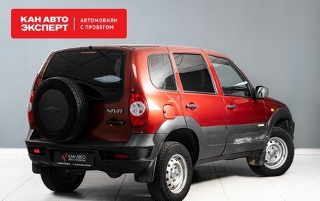 Chevrolet Niva I рестайлинг, 2011 год, 580 000 рублей, 3 фотография