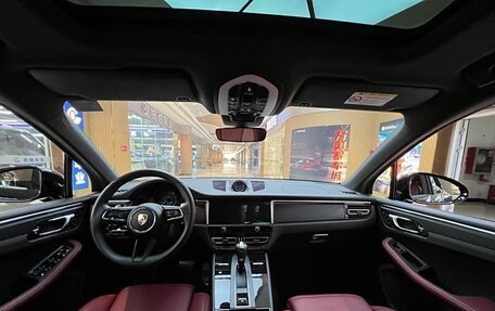 Porsche Macan I рестайлинг, 2023 год, 9 900 000 рублей, 6 фотография