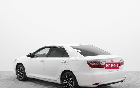 Toyota Camry, 2017 год, 2 650 000 рублей, 4 фотография