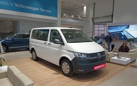 Volkswagen Caravelle T6 рестайлинг, 2024 год, 9 750 000 рублей, 3 фотография