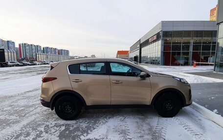 KIA Sportage IV рестайлинг, 2019 год, 2 390 000 рублей, 7 фотография