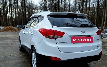 Hyundai ix35 I рестайлинг, 2012 год, 1 300 000 рублей, 4 фотография