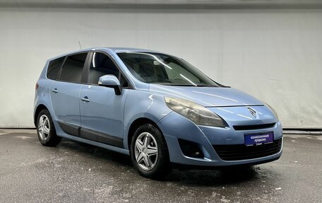 Renault Scenic III, 2009 год, 880 000 рублей, 2 фотография