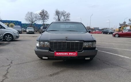 Cadillac Fleetwood II, 1994 год, 3 700 000 рублей, 2 фотография