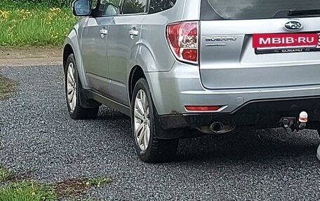 Subaru Forester, 2011 год, 1 630 000 рублей, 2 фотография