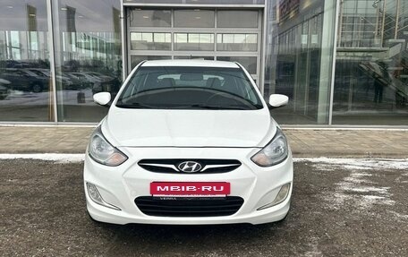 Hyundai Solaris II рестайлинг, 2011 год, 790 000 рублей, 2 фотография