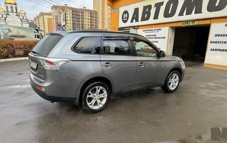 Mitsubishi Outlander III рестайлинг 3, 2012 год, 1 630 000 рублей, 4 фотография