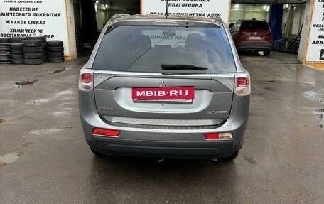 Mitsubishi Outlander III рестайлинг 3, 2012 год, 1 630 000 рублей, 5 фотография