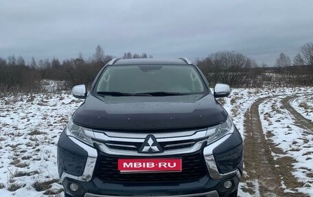 Mitsubishi Pajero Sport III рестайлинг, 2018 год, 2 990 000 рублей, 1 фотография