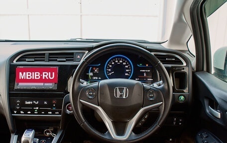 Honda Shuttle II, 2016 год, 1 550 000 рублей, 15 фотография