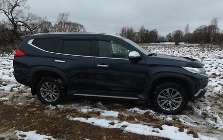 Mitsubishi Pajero Sport III рестайлинг, 2018 год, 2 990 000 рублей, 8 фотография