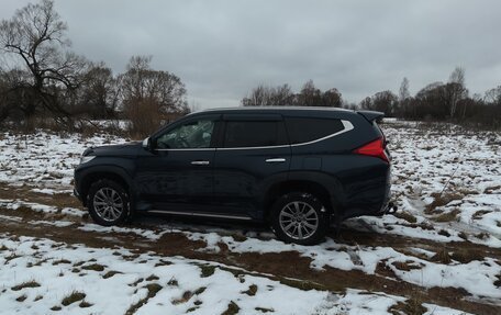 Mitsubishi Pajero Sport III рестайлинг, 2018 год, 2 990 000 рублей, 13 фотография