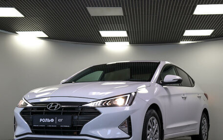 Hyundai Elantra VI рестайлинг, 2019 год, 1 745 000 рублей, 20 фотография