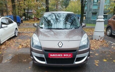 Renault Scenic III, 2011 год, 900 000 рублей, 13 фотография