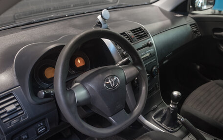 Toyota Corolla, 2010 год, 940 000 рублей, 8 фотография