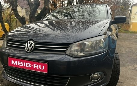 Volkswagen Polo VI (EU Market), 2014 год, 1 000 000 рублей, 1 фотография