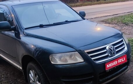 Volkswagen Touareg III, 2004 год, 1 200 000 рублей, 1 фотография