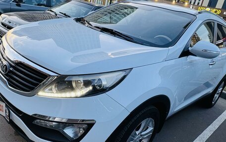 KIA Sportage III, 2010 год, 1 370 000 рублей, 2 фотография