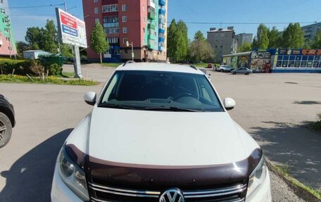 Volkswagen Tiguan I, 2011 год, 1 000 000 рублей, 1 фотография