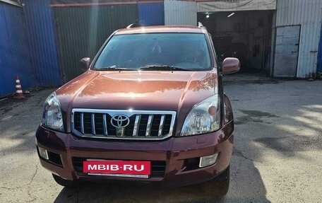 Toyota Land Cruiser Prado 120 рестайлинг, 2008 год, 3 000 000 рублей, 15 фотография