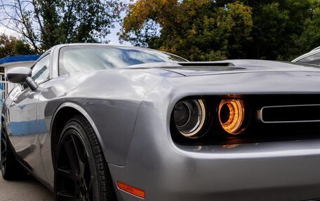 Dodge Challenger III рестайлинг 2, 2015 год, 3 000 000 рублей, 3 фотография