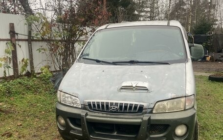 Hyundai Starex I рестайлинг, 2001 год, 325 000 рублей, 2 фотография