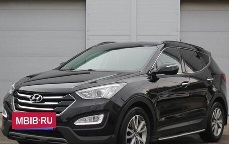 Hyundai Santa Fe III рестайлинг, 2013 год, 2 200 000 рублей, 2 фотография