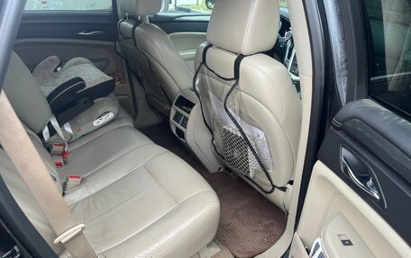 Cadillac SRX II рестайлинг, 2010 год, 1 399 000 рублей, 15 фотография