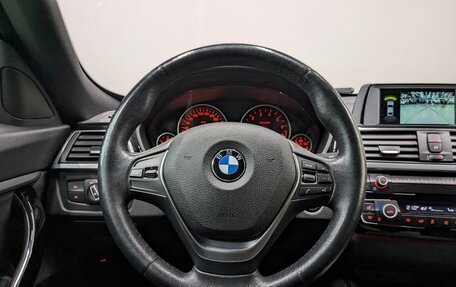 BMW 3 серия, 2018 год, 3 350 000 рублей, 21 фотография