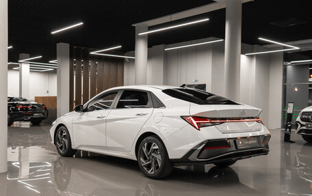 Hyundai Elantra, 2024 год, 2 650 000 рублей, 4 фотография