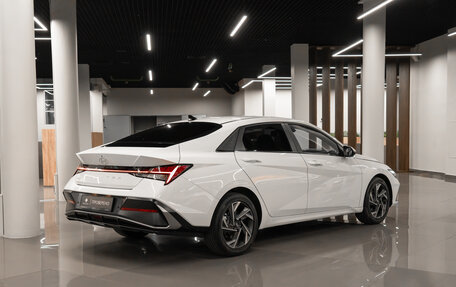 Hyundai Elantra, 2024 год, 2 650 000 рублей, 5 фотография