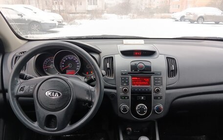 KIA Cerato III, 2010 год, 530 000 рублей, 2 фотография