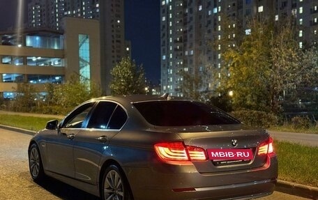 BMW 5 серия, 2011 год, 2 050 000 рублей, 6 фотография